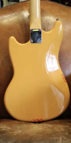 Fender Mustang Yellow Competition (Matching Headstock) de 1969