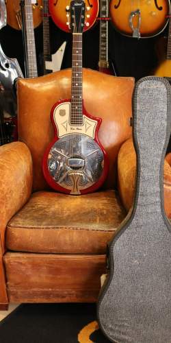 National Reso Phonic Red de 1958