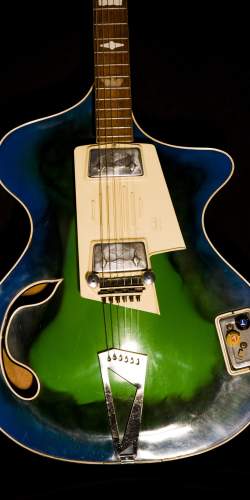 Collection de Wandre Guitares and Basses