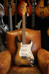 Fender Stratocaster Sunburst de 1954