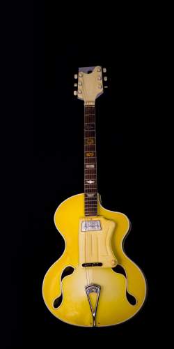 Collection de Wandre Guitares and Basses