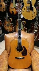 Martin D-28 Naturelle de 1957 (restaurée)