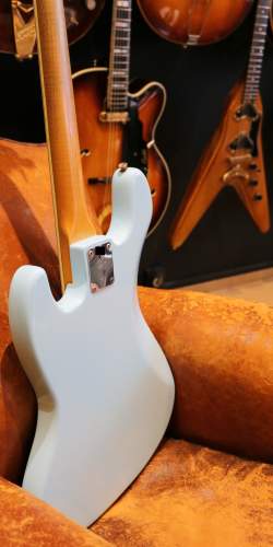 Fender Jazz Bass Daphne Blue de 1966