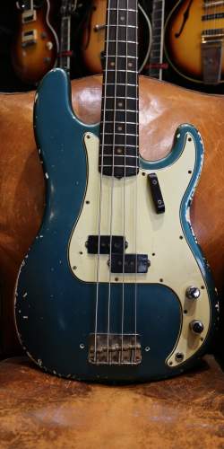 Fender Precision Bass Lake Placid Blue Serie L de 1965
