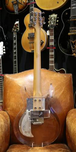 Ampeg ADA6 Dan Armstrong Lucite Guitar Reissue Clear de 2007