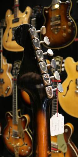 Hagstrom Viking Sunburst de 1966