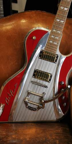 Ali Kat Chevy 57' Red de 2000's