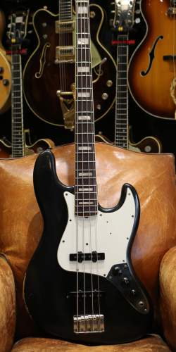 Fender Jazz Bass Black Refin de 1971
