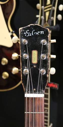 Gibson L-50 Sunburst de 1936 avec micro Stimer