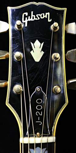 Gibson J-200 natural de 1973