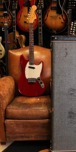 Fender Musicmaster II Red de 1966