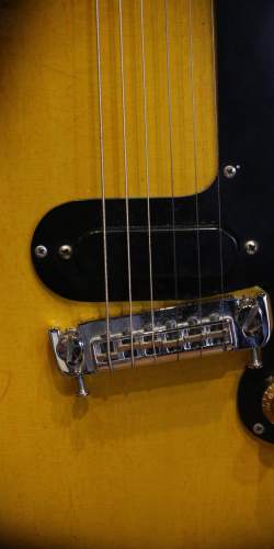 Gibson Melody Maker Sunburst de 1960