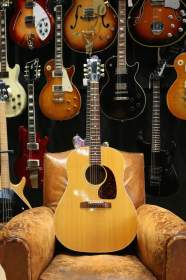 Gibson J-45 Natural de 1990