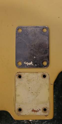 Fender Jazz Bass Olympic White (Matching Headstock) de 1971