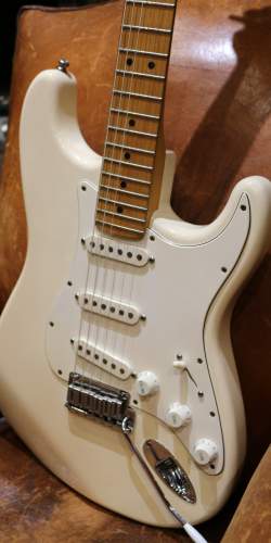 Fender American Standard Stratocaster Olympic White de 1997