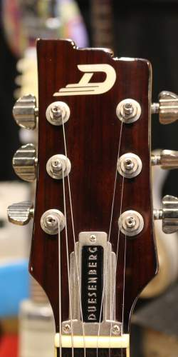 Duesenberg Starplayer III Catalina Red de 2018