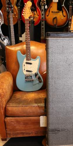 Fender Mustang Daphne Blue de 1967