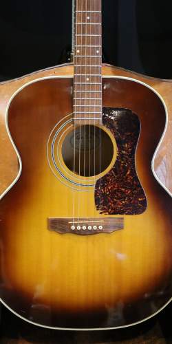 Guild JF-30 Antique Burst de 1997