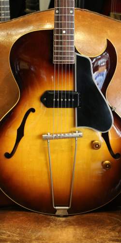 Gibson ES225 T Sunburst de 1956