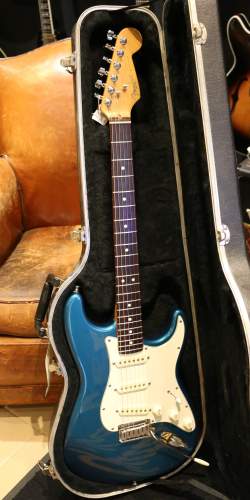 Fender Stratocaster Ocean Turquoise de 1998