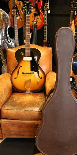 Guild T50 Cordoba Sunburst 1960