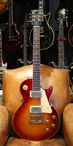 Gibson Les Paul Studio Standard Heritage Cherry Sunburst de 1983