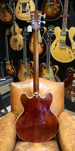 Favino Type EB-2 Caramel de 1965