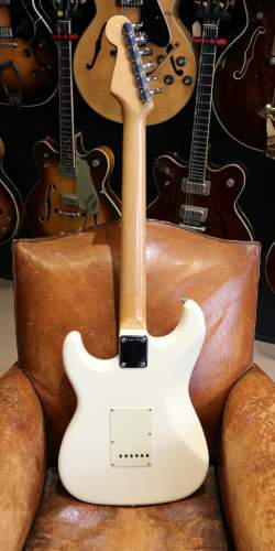 Squier Standard Stratocaster ST-362 Artic White (MIJ) de 1985