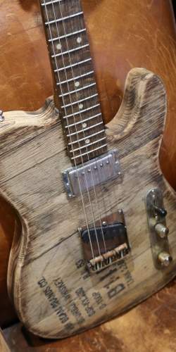 Justin Johnson Telecaster Jim Beam Whiskey Barrel Guitar Tank 224