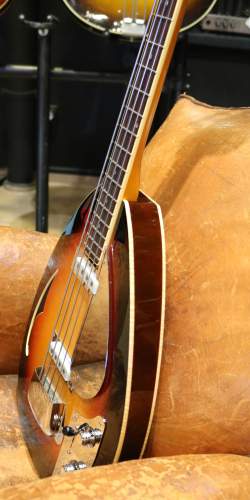 Vox VBW-2000 Teardrop Bass 50th anniversary Bill Wyman