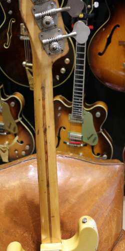 Fender Telecaster Bass Olympic White de 1972