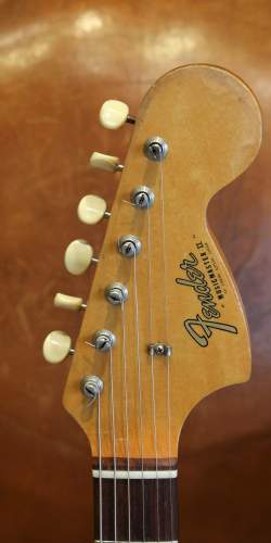 Fender Musicmaster II Red de 1966