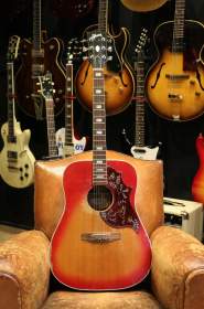 Gibson Hummingbird Cherryburst de 1978