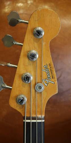 Fender Precision Sunburst de 1966
