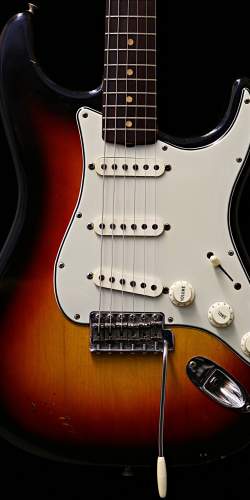Fender Stratocaster Sunburst de 1964