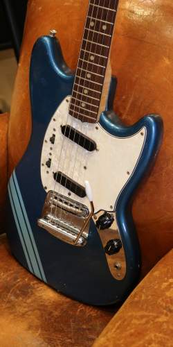 Fender Mustang Blue Competition 1972