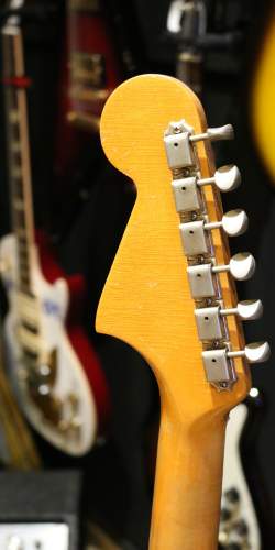 Fender Jaguar Série L Olympic White Matching Headstock de 1965