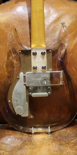 Ampeg Dan Armstrong Lucite de 1969/70