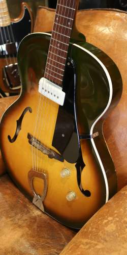 Guild T50 Cordoba Sunburst 1960