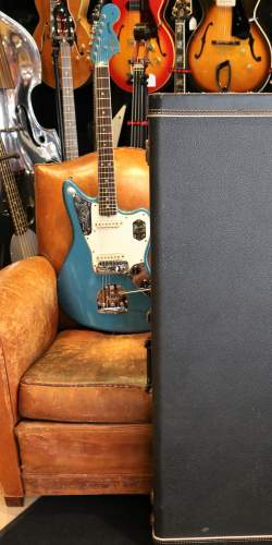 Fender Jaguar Ocean Turquoise Matching Headstock de 1966