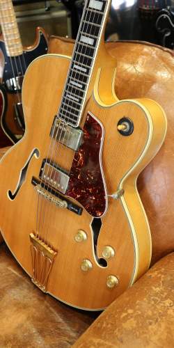 Gibson Byrdland Blond de 1976