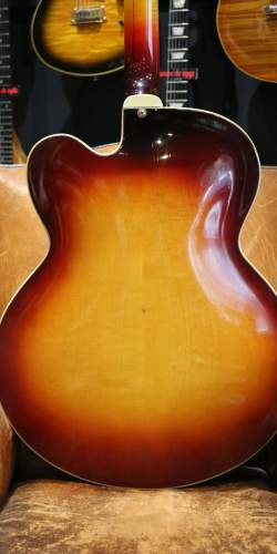 Gibson L-5 CES Sunburst de 1962