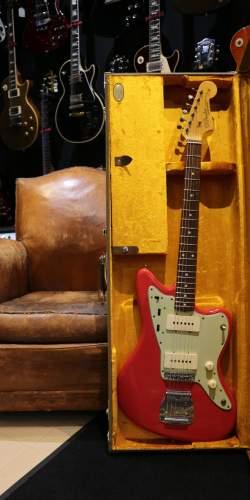 Fender Jazzmaster Custom Shop '62 Reissue Relic Fiesta Red de 2012