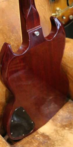 Gibson SG Standard "Large Guard" Maestro Vibrola Cherry Red de 1968