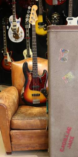 Fender Jazz Bass Sunburst de 1962