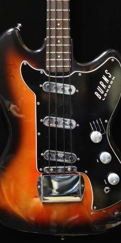 Burns Vista Sonic Bass Sunburst de 1961