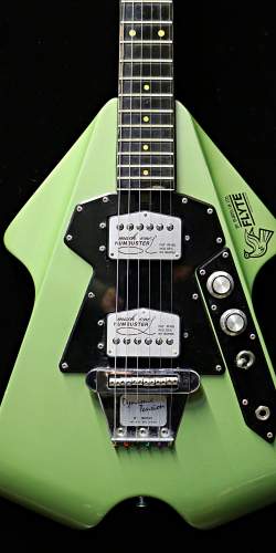Burns Flyte Concord Green de 1976