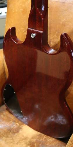 Gibson SG Standard "Large Guard" Maestro Vibrola Cherry Red de 1968