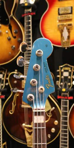 Fender Jazz Bass Lake Placid Blue (Matching Headstock) de 1966