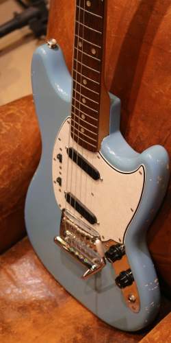 Fender Mustang Daphne Blue de 1965